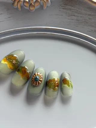 ネイル FIORITURA Maikoのネイルデザイン