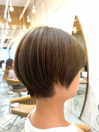ショート カラー 髪質改善✨縮毛矯正 ショートボブ/ともきのヘアスタイル