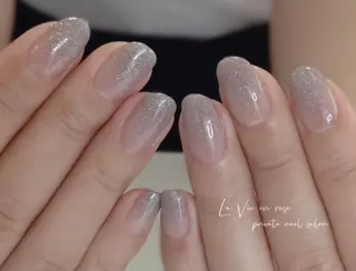 ネイル ラヴィアン ローズのネイルデザイン