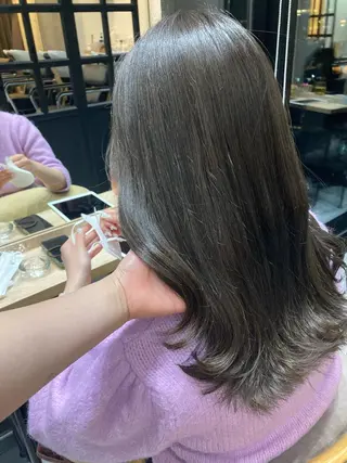 セミロング ✨色持ちの良い艶 カラー✨蟹江真世のヘアスタイル