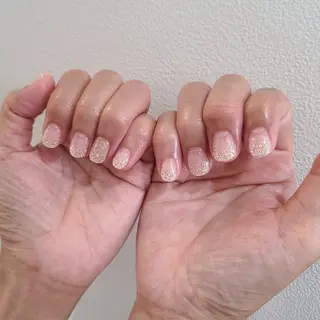 ネイル 6RokuHair（ロクヘアー)所属・門川 茉奈美のネイルデザイン