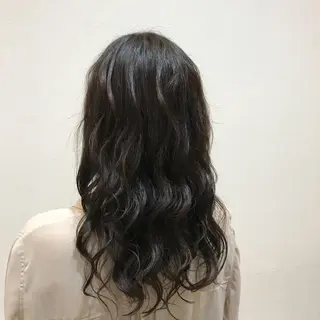 ロング カラー 阿部 響香のヘアスタイル