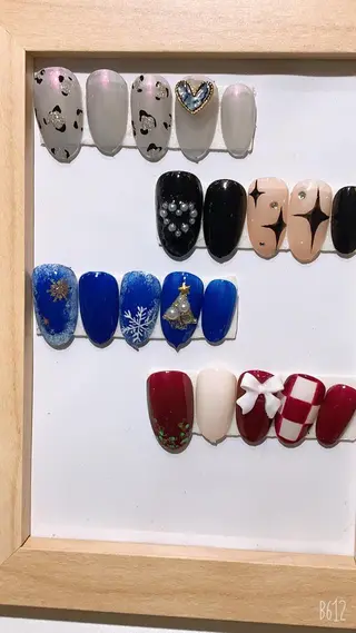 カラー WiWi Nail Salonのネイルデザイン