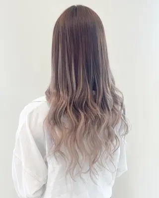 ロング EARTH長岡 🌼渡辺まい🌼のヘアスタイル