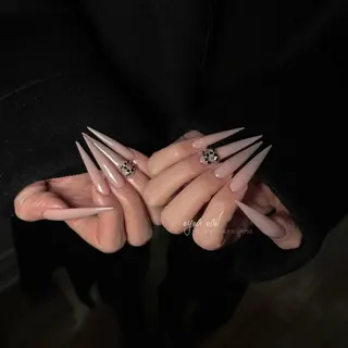 ネイル Y U K Iのネイルデザイン