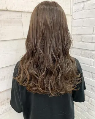 カラー ブリーチダブルカラー 【koide】のヘアスタイル