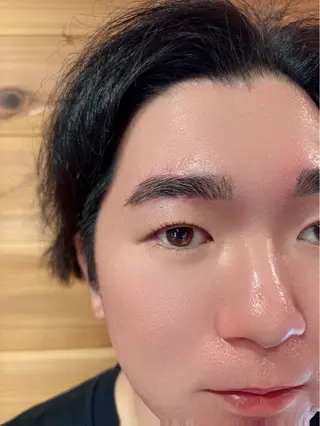 マツエク・マツパ ONEDOOR所属・鈴木 梨紗の眉毛・アイブロウイメージ