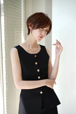 ショート カラー 加賀 千聖 /soigneのヘアスタイル