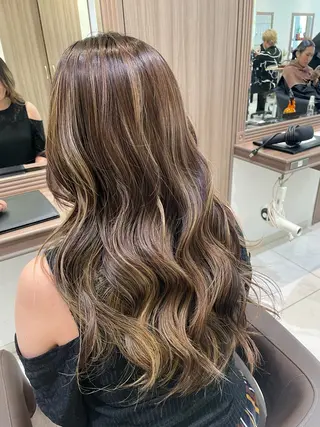ロング カラー 菊池 遼/透明感 /韓国レイヤー/艶感のヘアスタイル