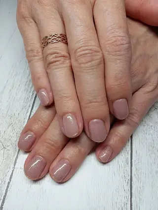 ショート 中岡 萌のネイルデザイン