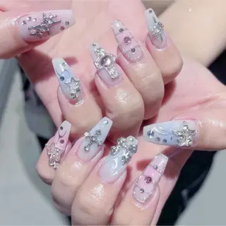 ネイル Hina 池袋 長だしチップ専門店のネイルデザイン