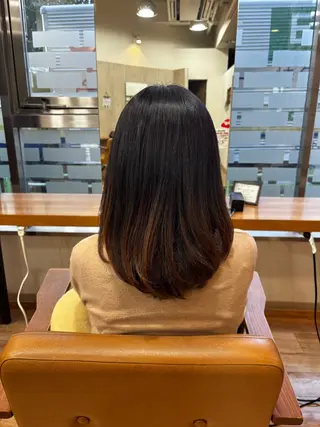 ミディアム VISAGE crew.所属・今井 優杏のヘアスタイル