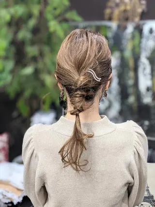 ヘアアレンジ セミロング Ruheplatz所属・HIKARI＠ Ruheplatzのヘアスタイル