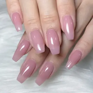 ネイル ⁸ᵃᵖᵖʸ🐝⋆゜ MöEのネイルデザイン