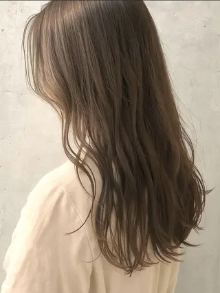 ロング カラー Lien所属・marika レイヤー/ヘッドスパのヘアスタイル