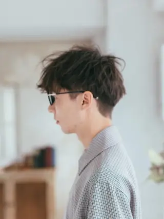 カラー メンズ 川野 賢のヘアスタイル