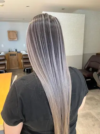 ロング カラー ROBIN所属・指名数No.1 /NAOYAのヘアスタイル