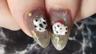 ミディアム ネイル クロキ 。のネイルデザイン