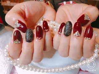 セミロング ネイル 長さ出し専門 nynaのネイルデザイン