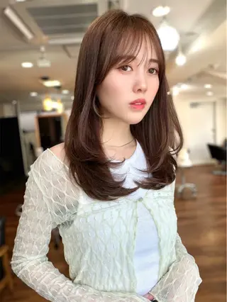 セミロング 縮毛矯正/ショート/ レイヤー/畑中正敏のヘアスタイル