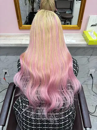 ロング PREss Natsumiのヘアスタイル