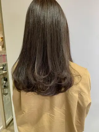 セミロング カラー パーマ ヘアアレンジ 近藤千翔🩵 髪質改善Periodのエステ・リラクイメージ