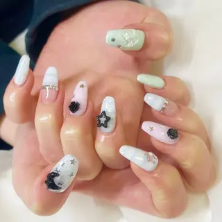 ネイル アンジュ Yuriのネイルデザイン