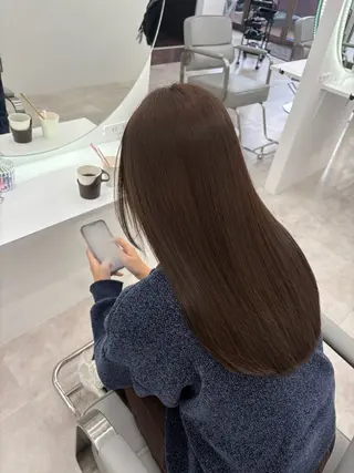 カラー 伊藤 麻琴のヘアスタイル