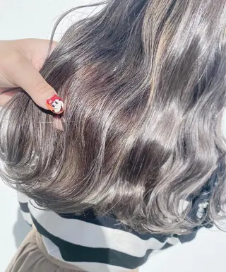 ロング カラー JILL ユキのヘアスタイル