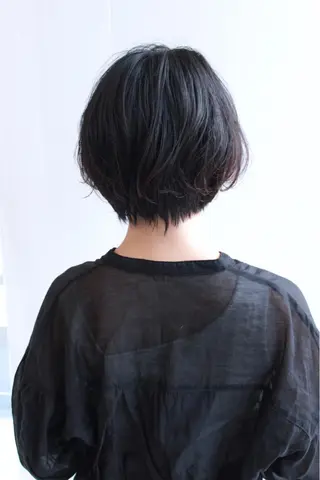 ショート カラー 白髪ぼかしモデル募集 今村理央奈のヘアスタイル