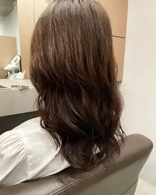 ミディアム パーマ 吉田一輝 外国人パーマのヘアスタイル