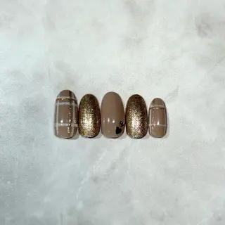 ネイル 🩶 hanaのネイルデザイン