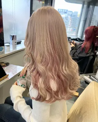 ミディアム デザイン🥇複雑履歴 ハイトーン特化のヘアスタイル