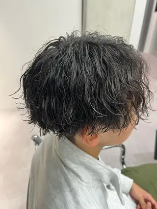 ショート パーマ メンズ soen所属・⚡メンズパーマフ ェードカットTomyのヘアスタイル