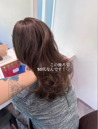 セミロング カラー 垢抜けのプロ🪄 honoのヘアスタイル