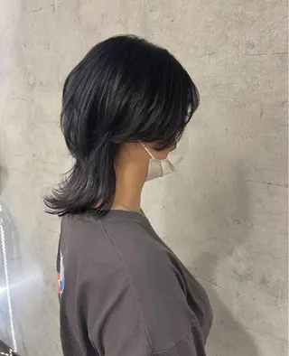 ショート カラー 唐澤 千尋のヘアスタイル