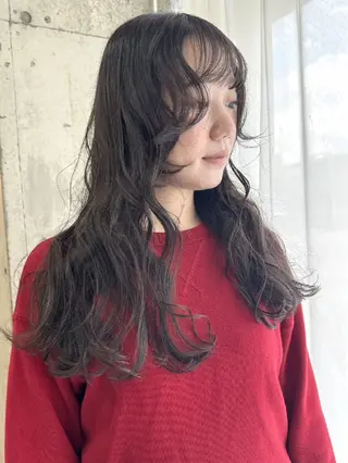 ロング カラー ヘアアレンジ mood 髪質改善 ダブルカラーのヘアスタイル