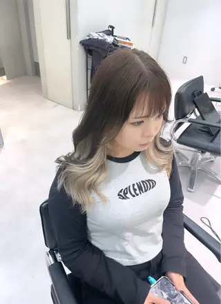 セミロング カラー 湯田 竜也のヘアスタイル