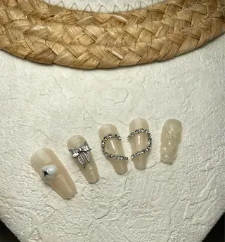 ネイル M🌷nail 長さだし専門店のネイルデザイン