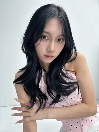 セミロング カラー 🎀優姫 🎀  韓国レイヤーのヘアスタイル