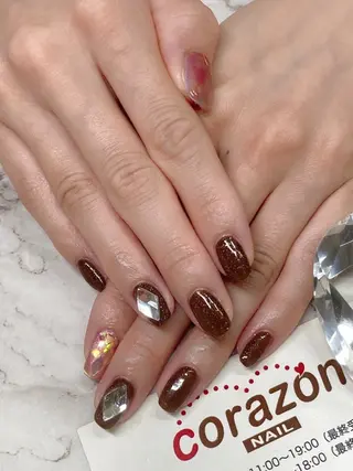 ネイル corazon所属・ネイリスト aicoのネイルデザイン