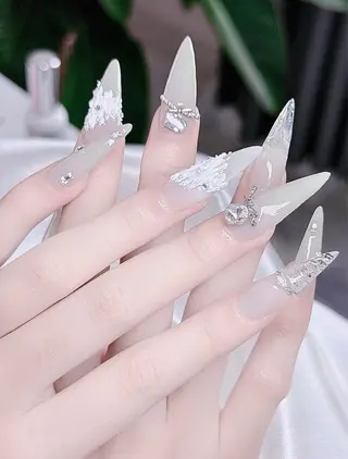 ネイル Minette nailHuongのネイルデザイン