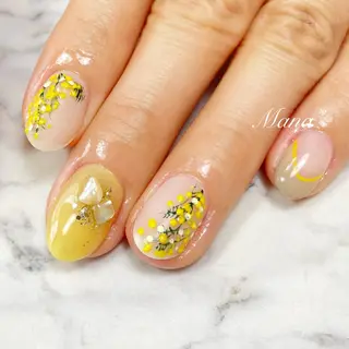 ショート 塚田 由香里のネイルデザイン