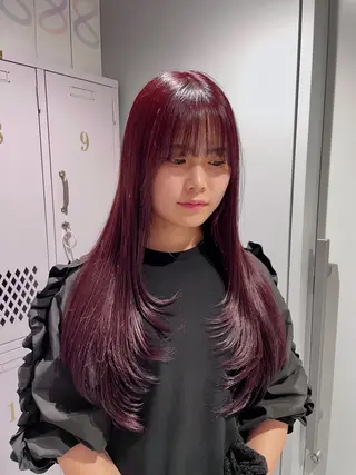 ロング カラー 菜々🫧新宿 透明感ケアブリーチのヘアスタイル