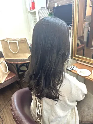 セミロング カラー 🌱ケミカル美容師 未来を綺麗に🌱優吾のヘアスタイル