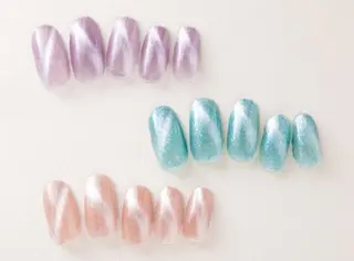 ネイル 💙🤍Tiary M🤍💙のネイルデザイン