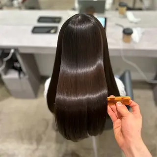 ミディアム 割れ癖も直す髪質改善 美容師✨みやたのヘアスタイル