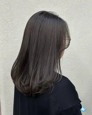 セミロング カラー 高松 沙耶のヘアスタイル