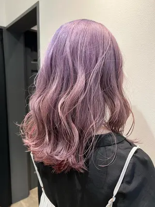 セミロング カラー 井上 舞のヘアスタイル