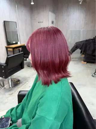 ミディアム lafit 侑莉人のヘアスタイル